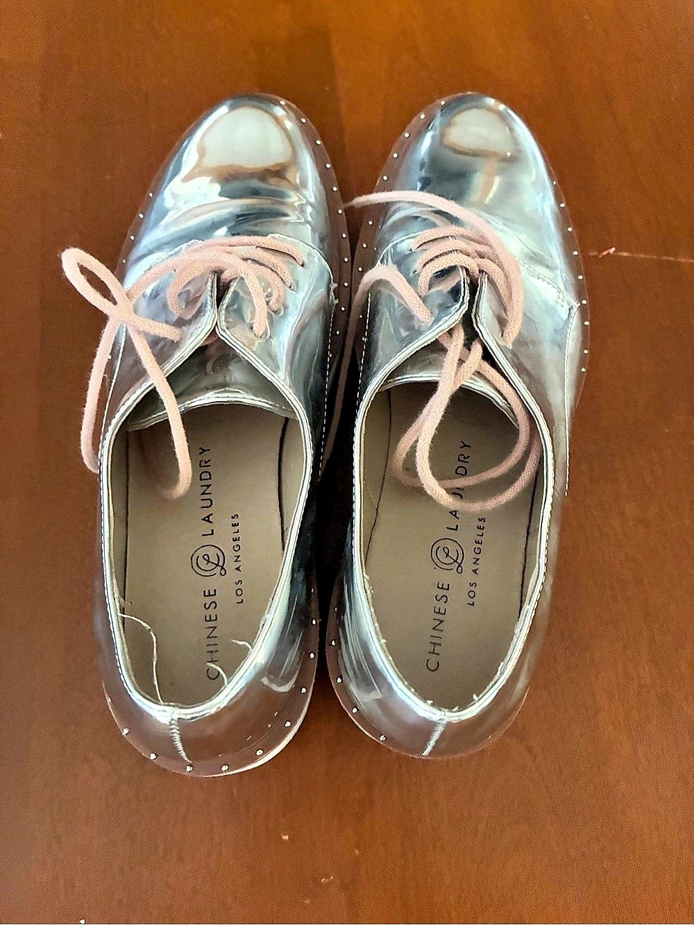 Chinese Laundry Cecilia Mirrored Platform Oxford Silver & Pink US 6